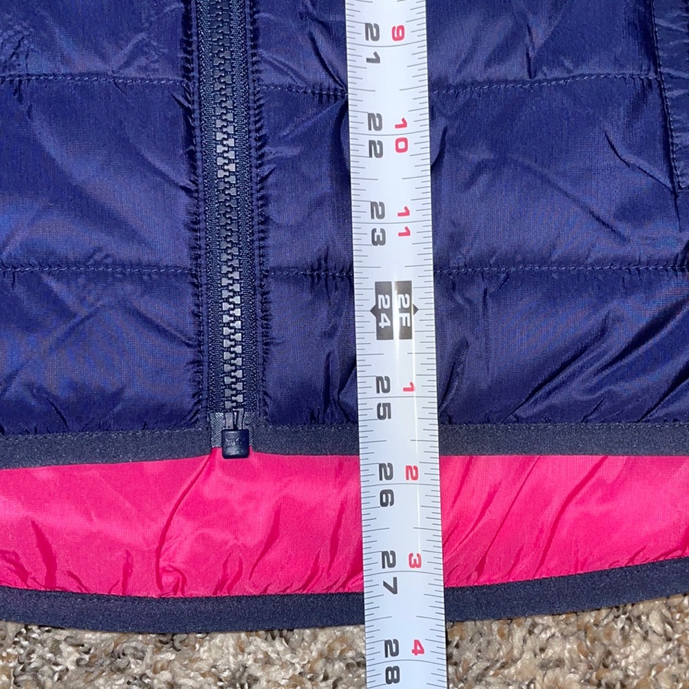 😍NWT Vineyard Vines XS The women’s mountain weekend vest puffer fall vest cute - Picture 10 of 12